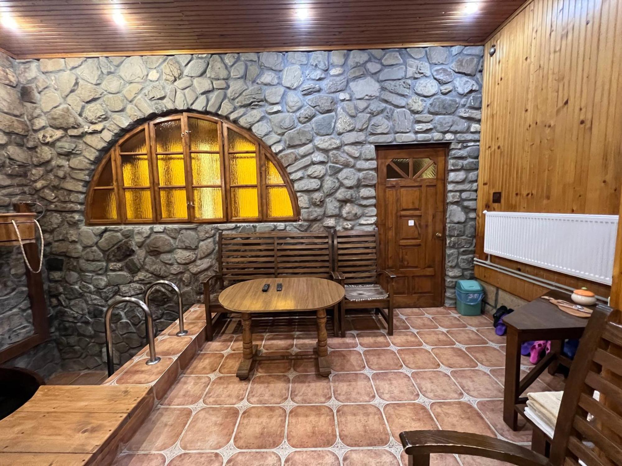 U Yaroslava Hotel Yaremche Eksteriør billede